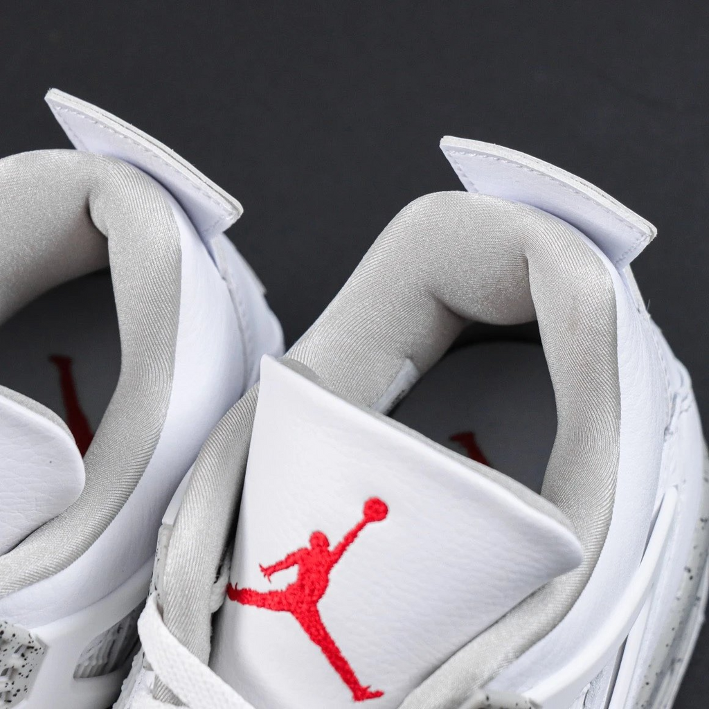 Air Jordan 4 "OREO" (Batch LJR Top Quality)